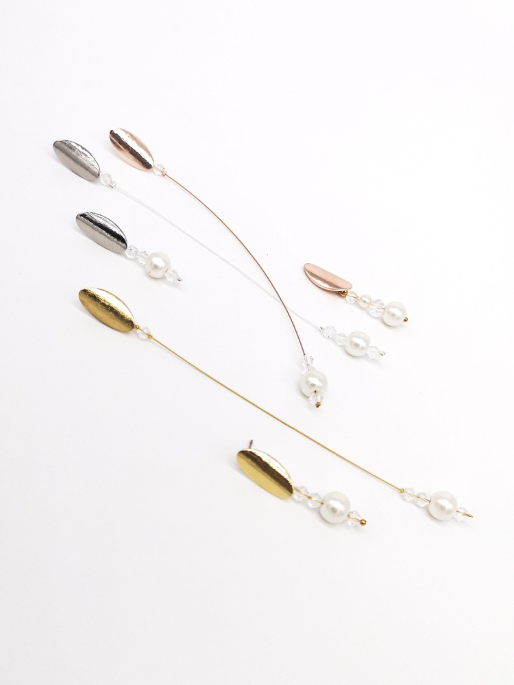 Forever & Eva O203L Lange Parel Oorbel main product photo